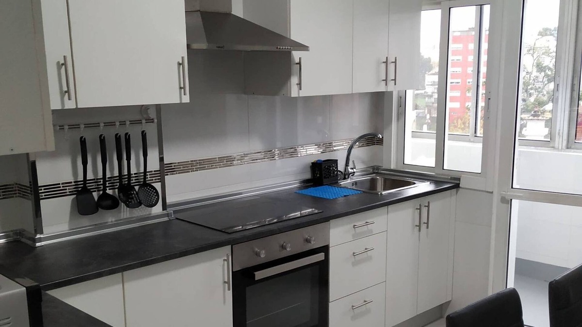 Coia Apartment | TraviesasNear the Beach. Central location. Unbeatable Area.