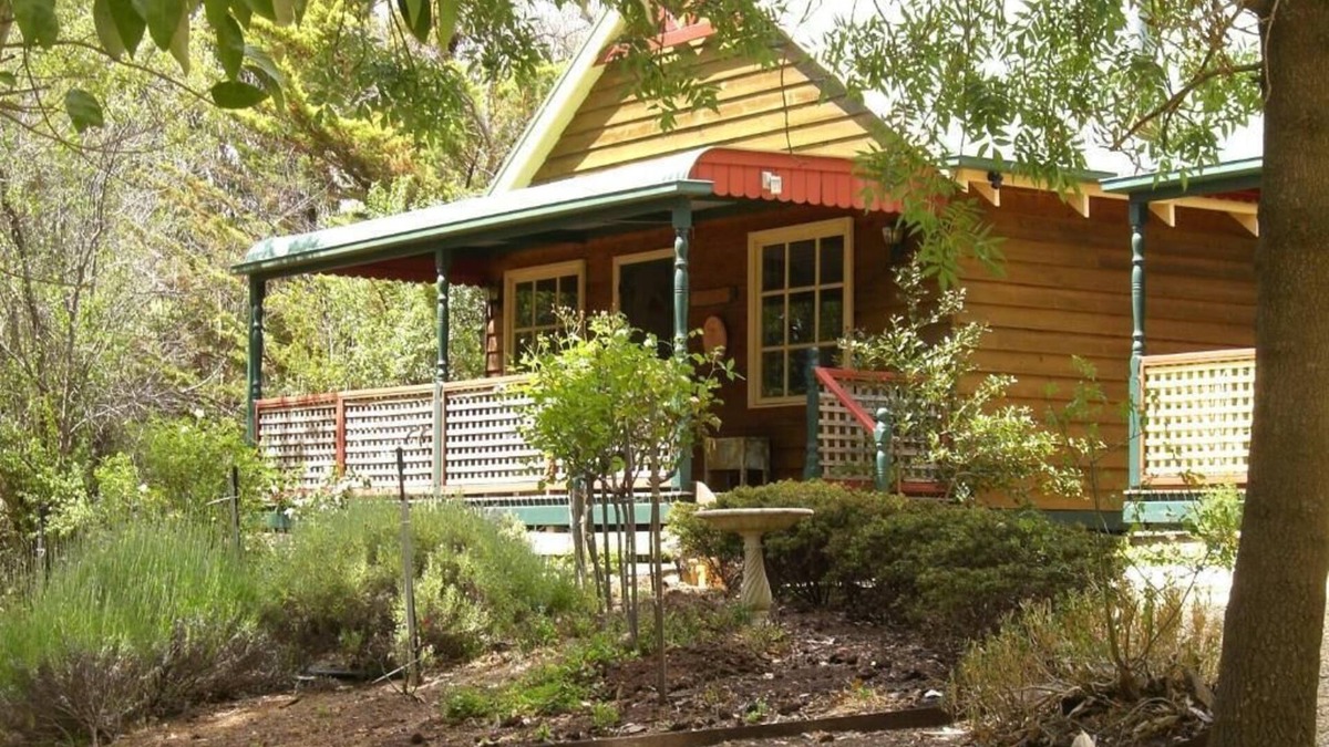 Trawool Bed & Breakfast | Trawool Shed Cottages
