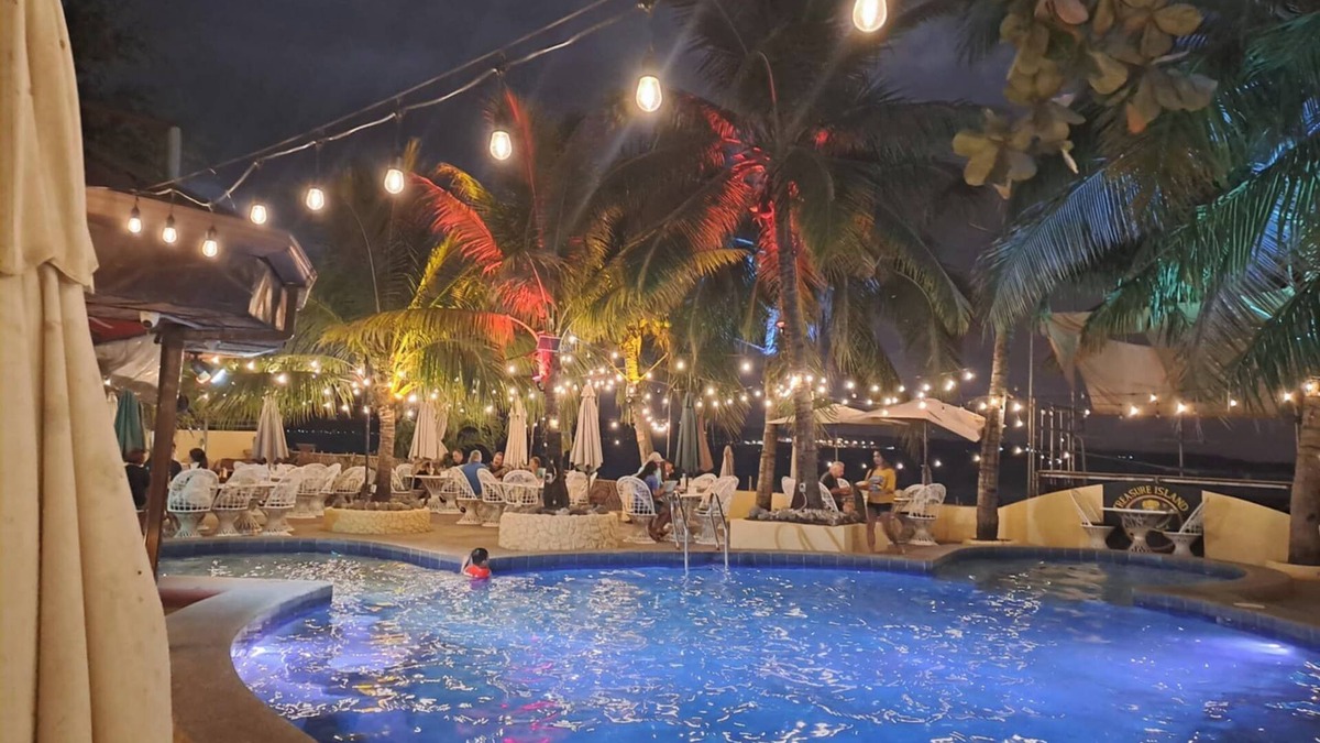 Barretto Resort | Treasure Island Resort