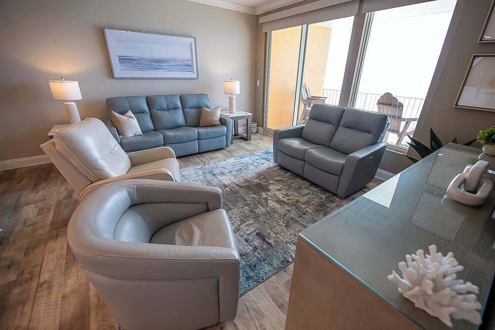 Lower Grand Lagoon Condo | Treasure Island