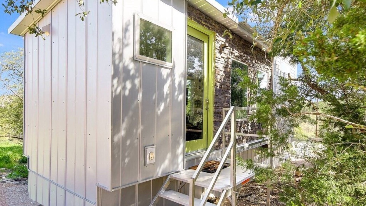 Spicewood Cottage | Tree House Tiny Home