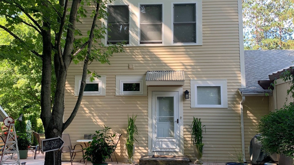 South Haven House | Tree Top Views Close to Beaches and Downtown