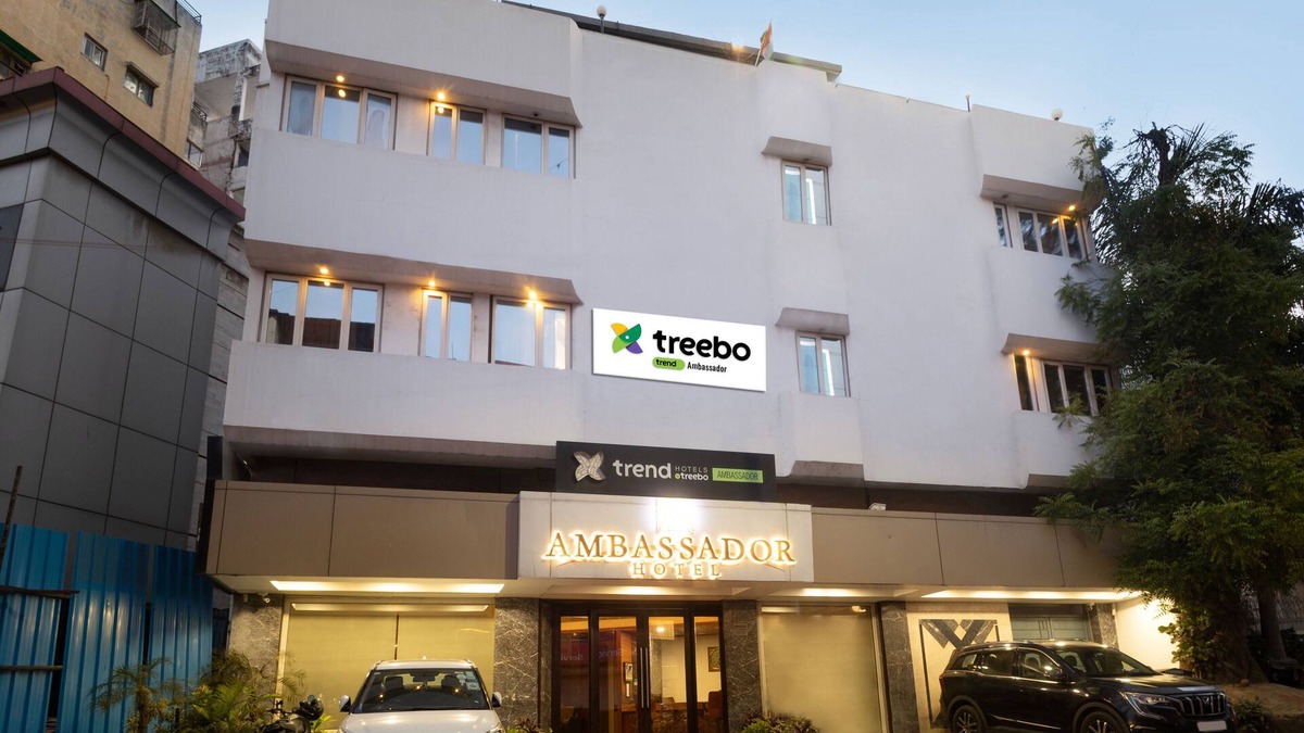Ahmedabad City Centre Hotel | Treebo Ambassador