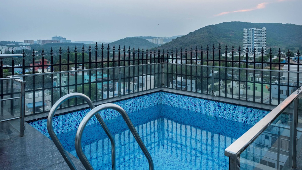 Rushikonda Hotel | Treebo Breeze Way, Rushikonda