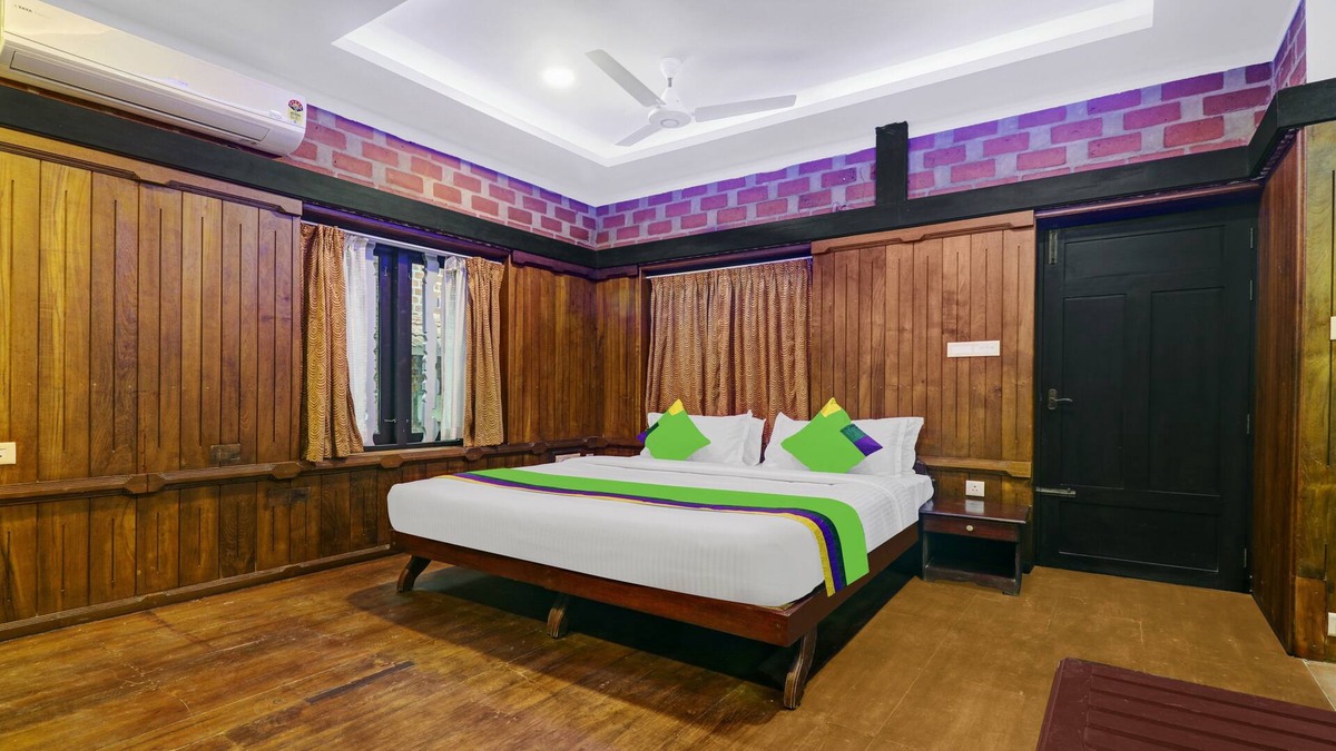Chowara Hotel | Treebo Trend God's Own Country Ayurveda Resorts