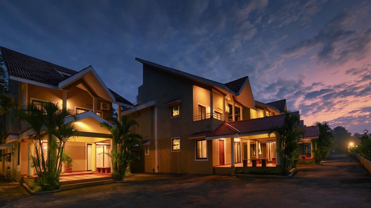 Fatona Villa | TreeHouse Blue Hotel & Villas
