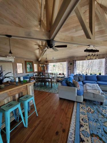 Burnsville House | Treehouse Cathedral in Blue Ridge Mountains, NC