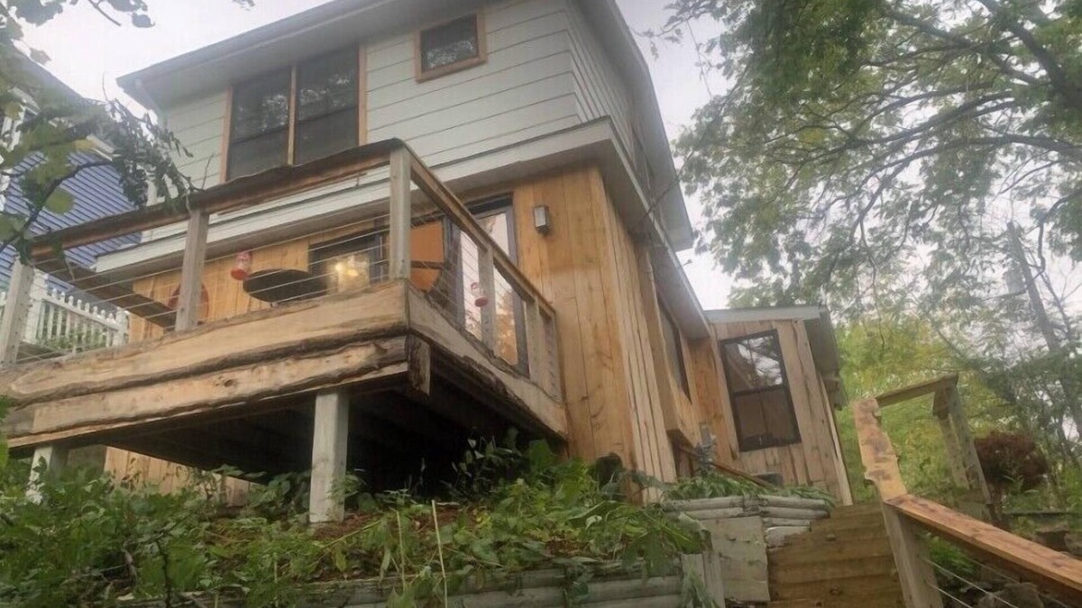South St. Paul House | Treehousen