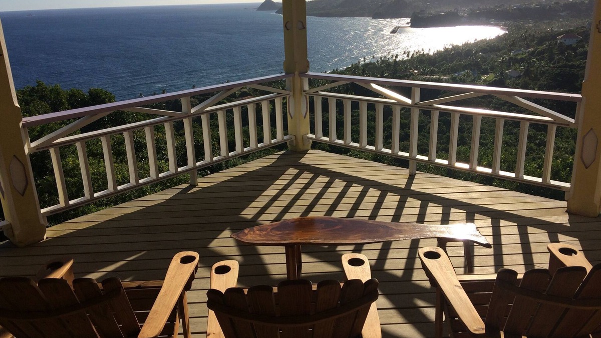 St. Patrick Bed & Breakfast | Treetops Villa Guest Suite 1