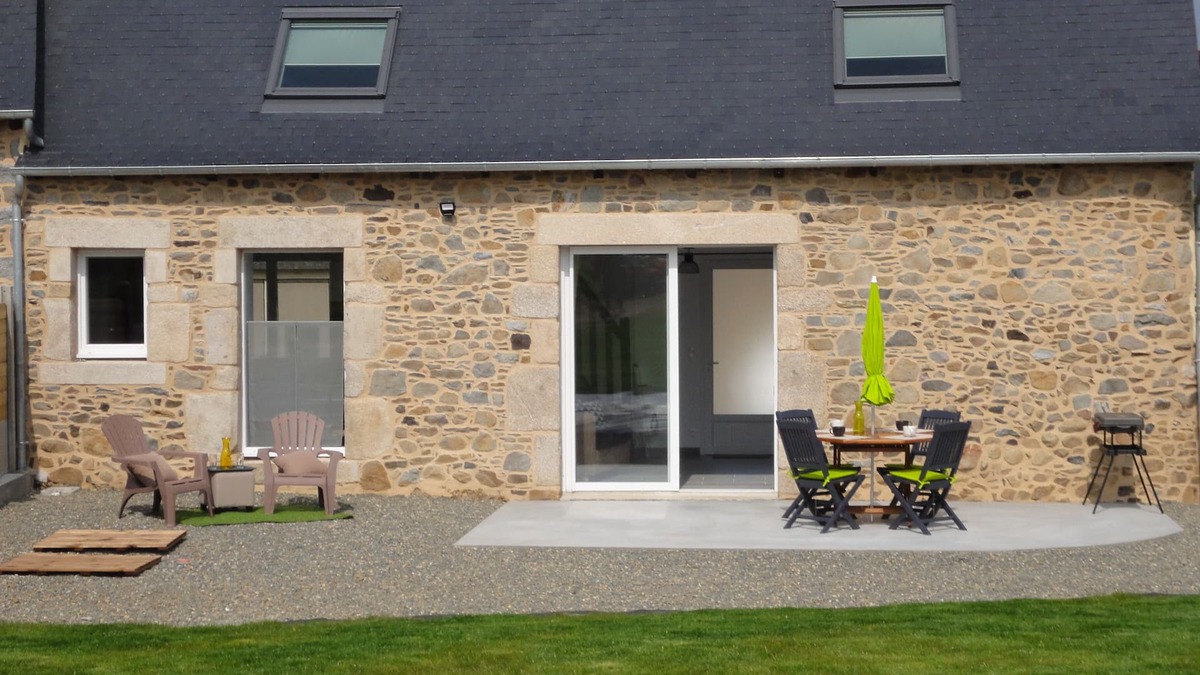 Tregomeur House | TREG'HOME, Lovely renovated self-catering cottage near the coast