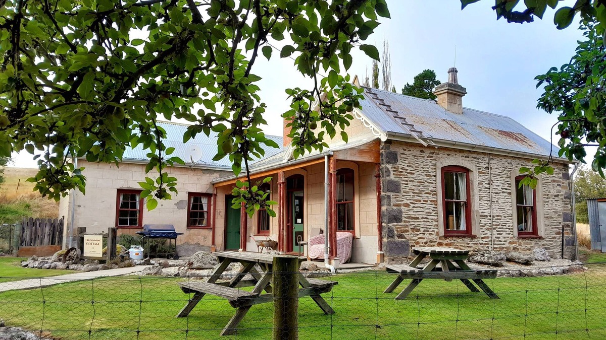 Waipiata Cottage | Tregonning Cottage Waipiata