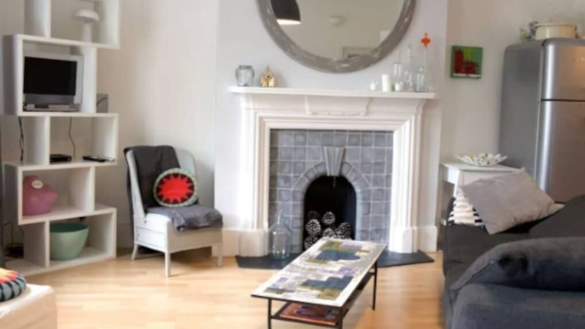 West Hampstead Apartment | Trendy 2BD Flat West Hampstead