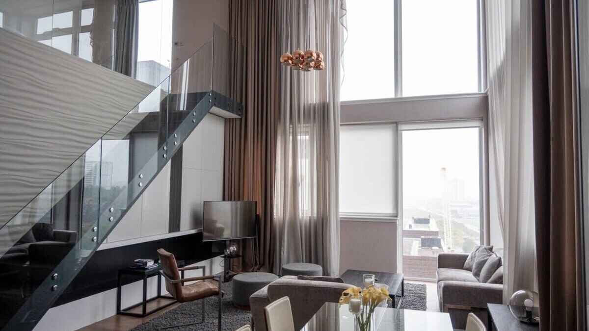 North West Apartment | Trendy 3-Bed Flat with River Views Glasgow
