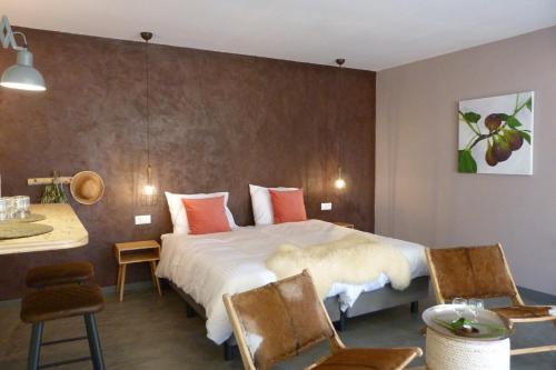 Ferreira do Alentejo Bed & Breakfast | Trendy and Luxe B&B and Garden Suite