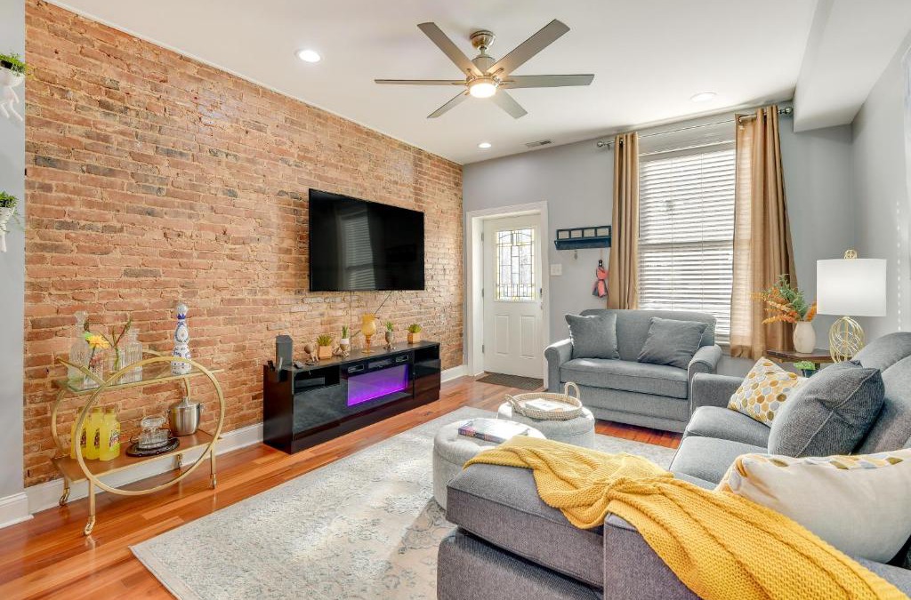 Highlandtown House | Trendy Baltimore Townhome 2 Mi to Downtown!