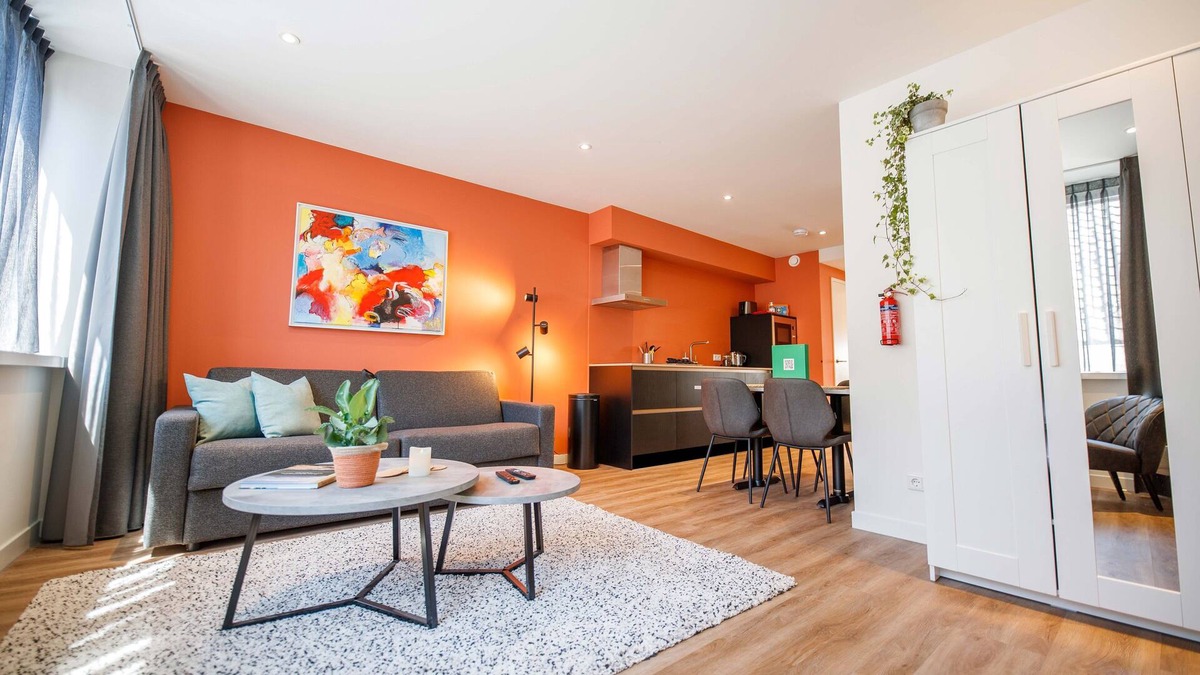 's-Hertogenbosch Apartment | Trendy Design 55m² Apartment with Balcony - 's-Hertogenbosch