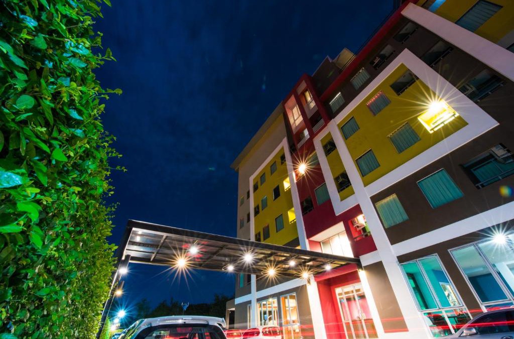 Nakhon Pathom Hotel | Trendy Hotel