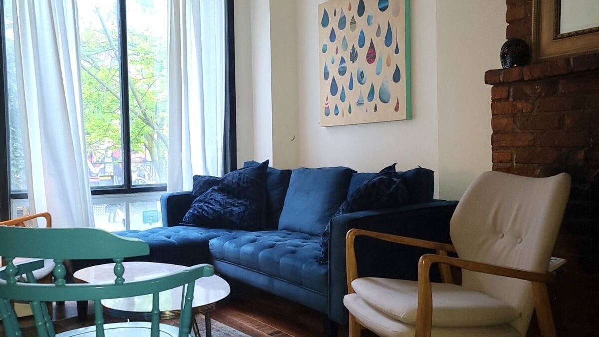 Church and Wellesley House | Trendy Private 2 bedrooms in the heart of Church street - with a rooftop balcony