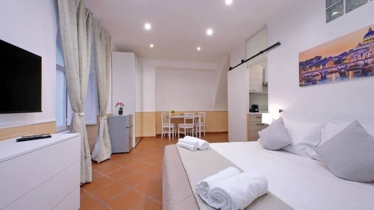 Rome Province Apartment | Trevi Feddy's Apartment