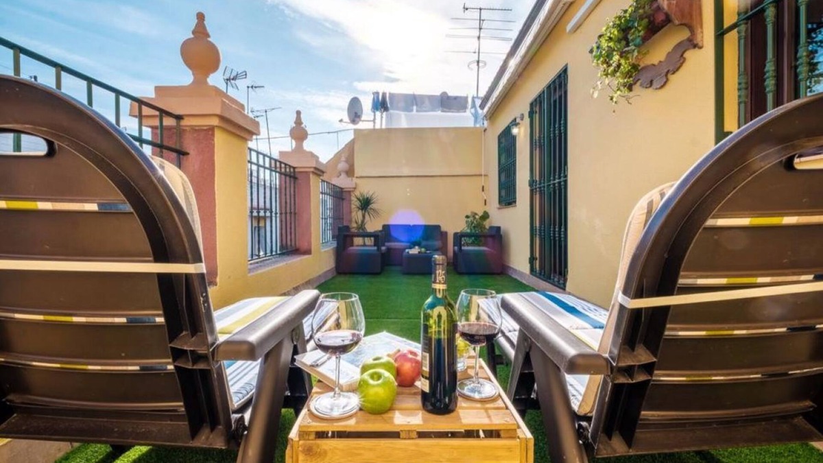 Triana Apartment | Triana Penthouse by Sevillaluxurysuites