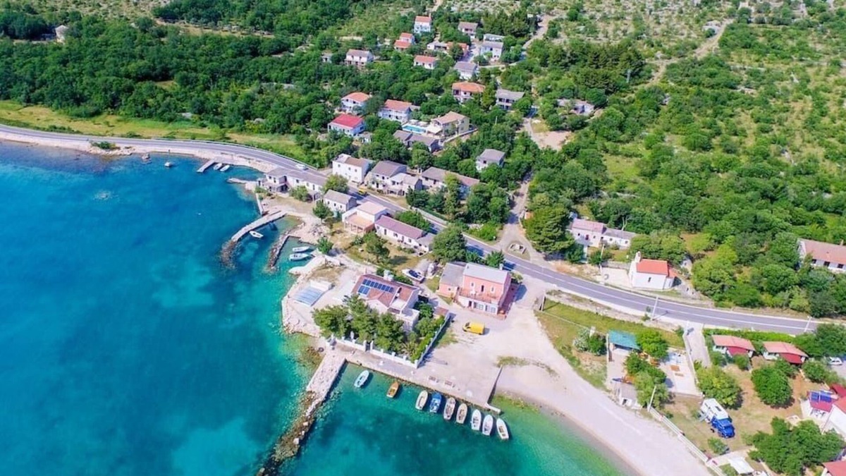 Sibuljina Apartment | Tribanj Apartment Šibulijna Leon 2 + 2