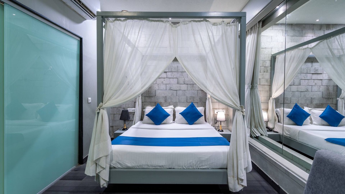 Ahmedabad Hotel | Tribecca Select