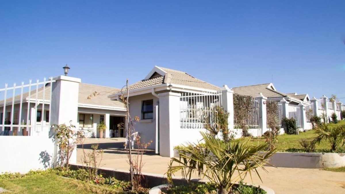Maseru House | Tribute Guest House Matala