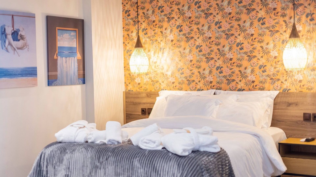 Trikala House | Trikala Mall Suites 2nd Floor Suite Number 23