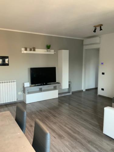 Millepini Apartment | Trilocale alle porte di Milano immerso nel verde