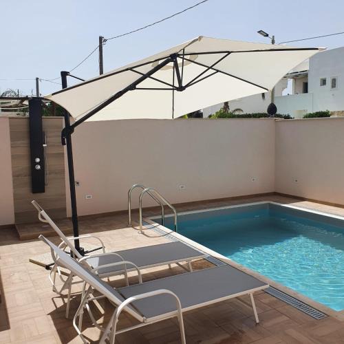 Fondo Morte Villa | Trinacria Bedda Spinazza con Piscina