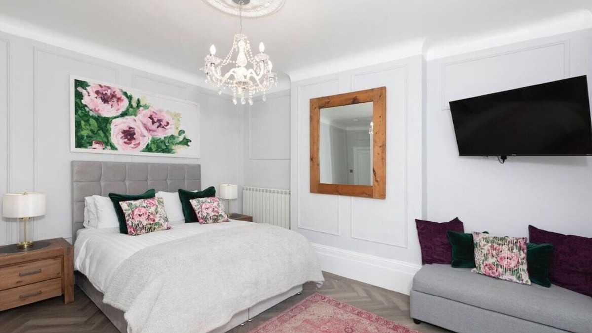St. Helier Apartment | Triple - Eden Beach Studio