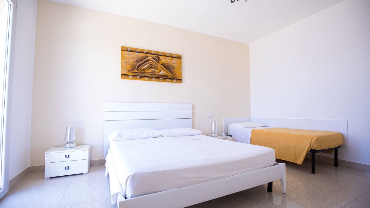 Torre Santa Sabina Bed & Breakfast | Triple Penthouse in "Donnosanto Residence"