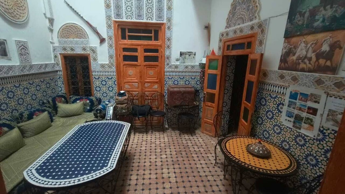 Talaa House | Triple room at Riad Drissia