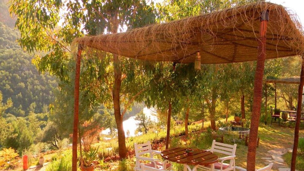 Bine el Ouidane House | Triple room in lovely guesthouse - Atlas view