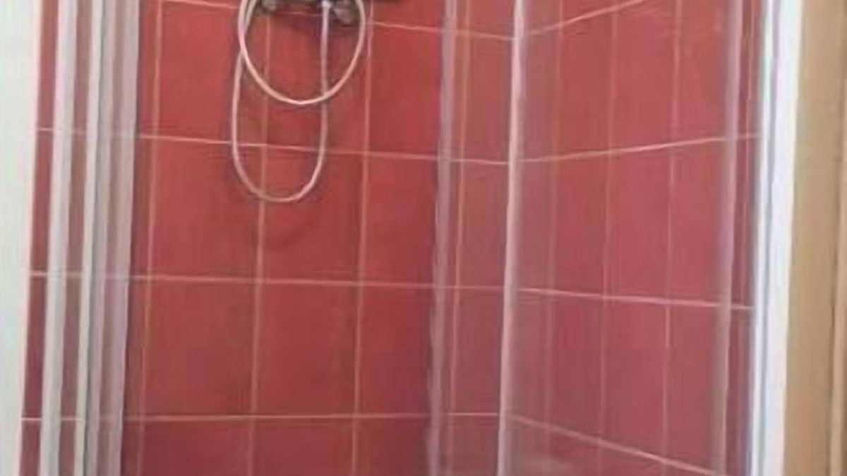 Cluj-Napoca Apartment | Triple Room with Private Bathroom