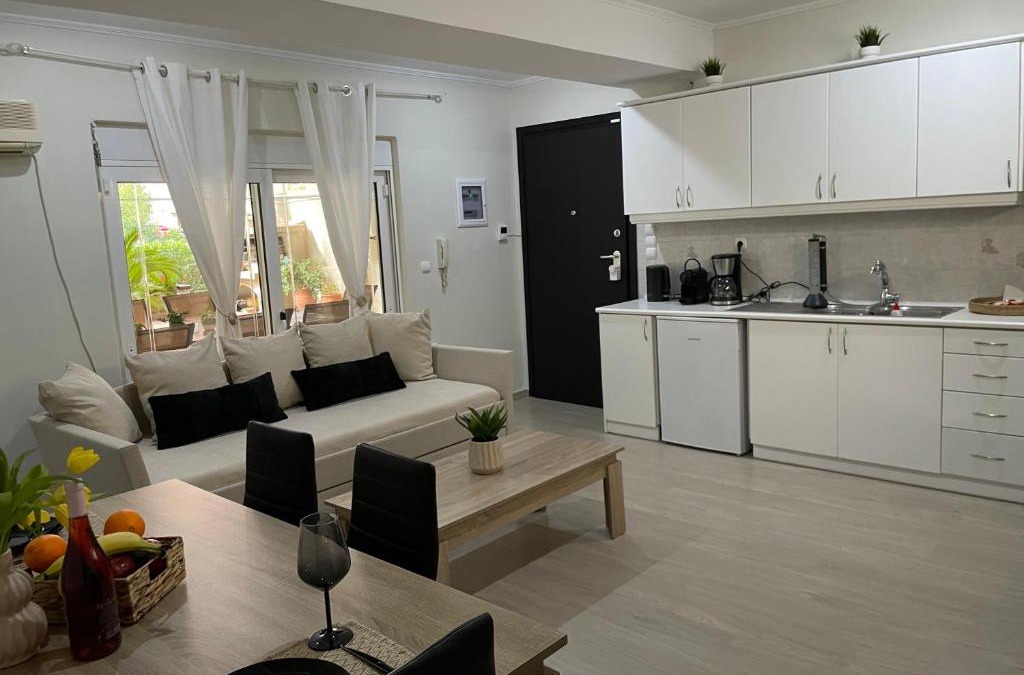 Elefsina Apartment | Triptolemus Stay Inn