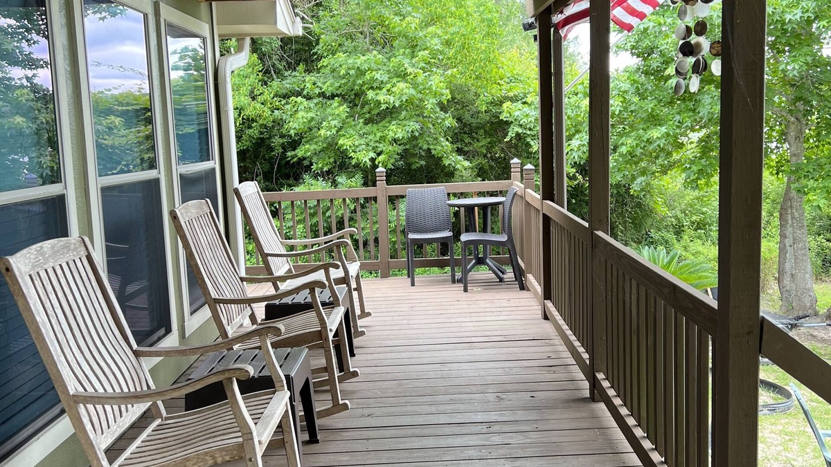 Hillister House | Tristan Lake House - A Little Piece of Heaven