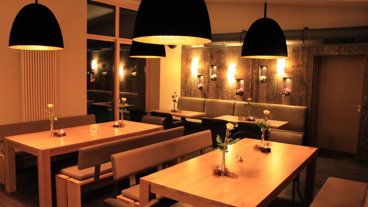 Ortsmitte Hotel | Troll's Brauhaus Hotel