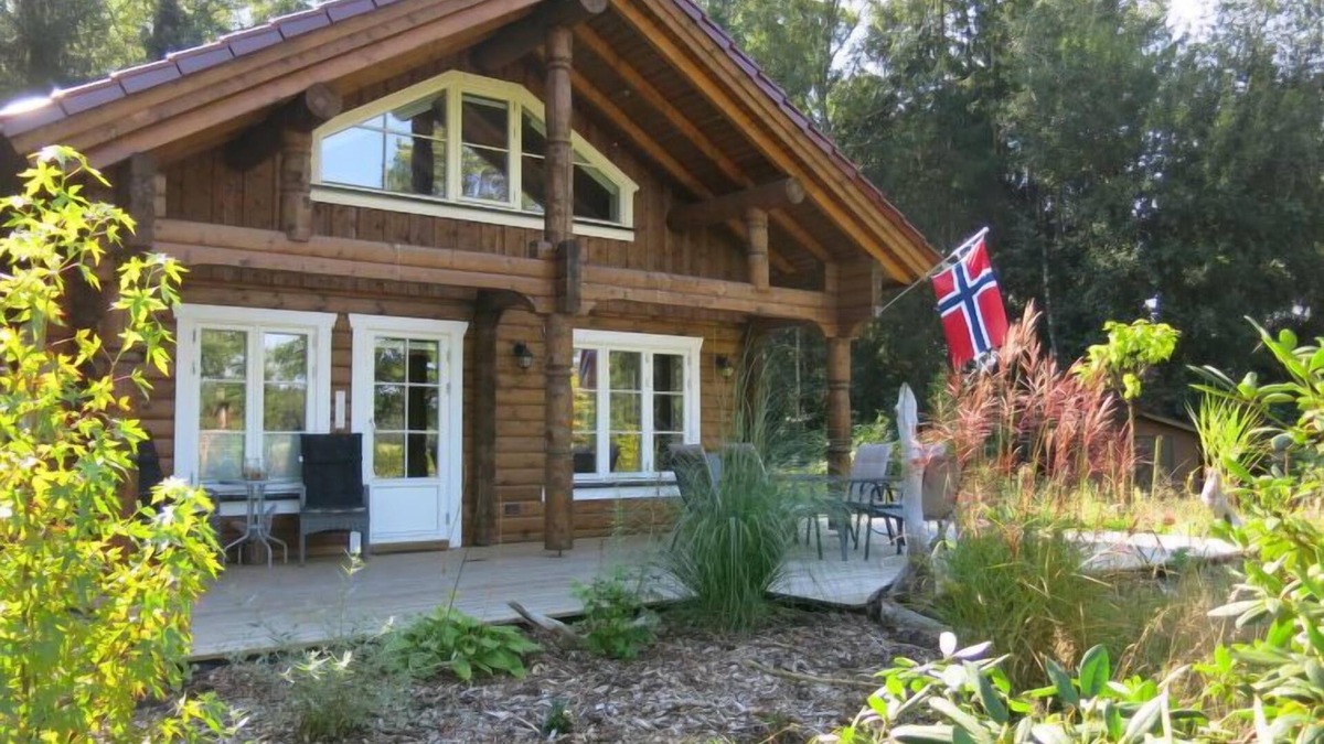 Grossenkneten House | Trollstua by Interhome