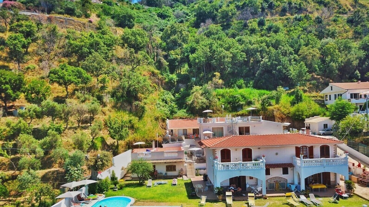 Tropea Villa | Tropea sea view villa ,air condition three bedrooms.