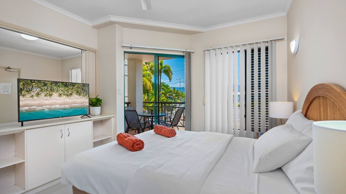 Cairns North Apartment | Tropic Towers: Cairns City Family Apartment