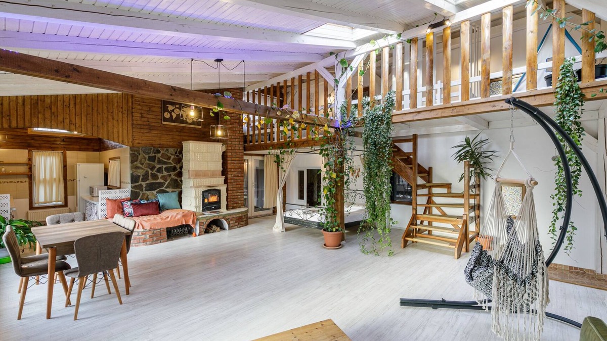 Bistrita House | Tropica Home with Barbeque & Ciubar