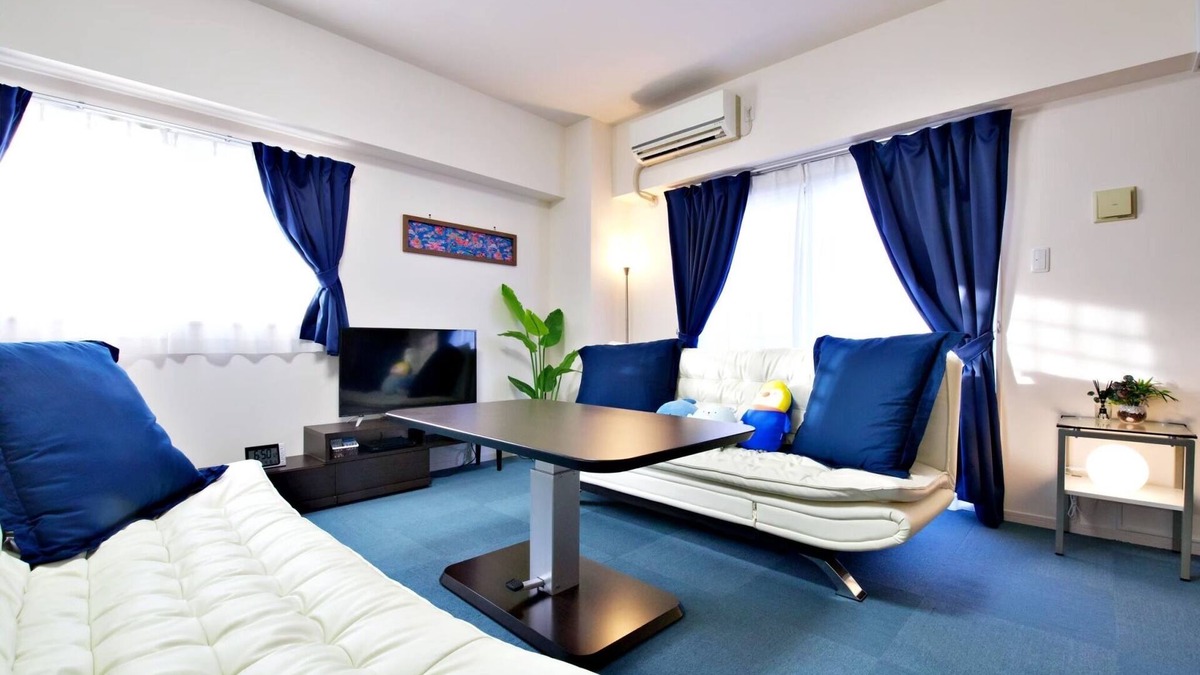 Ginowan Apartment | Tropical beach Many popular spots Up to 9 people/Ginowan Okinawa