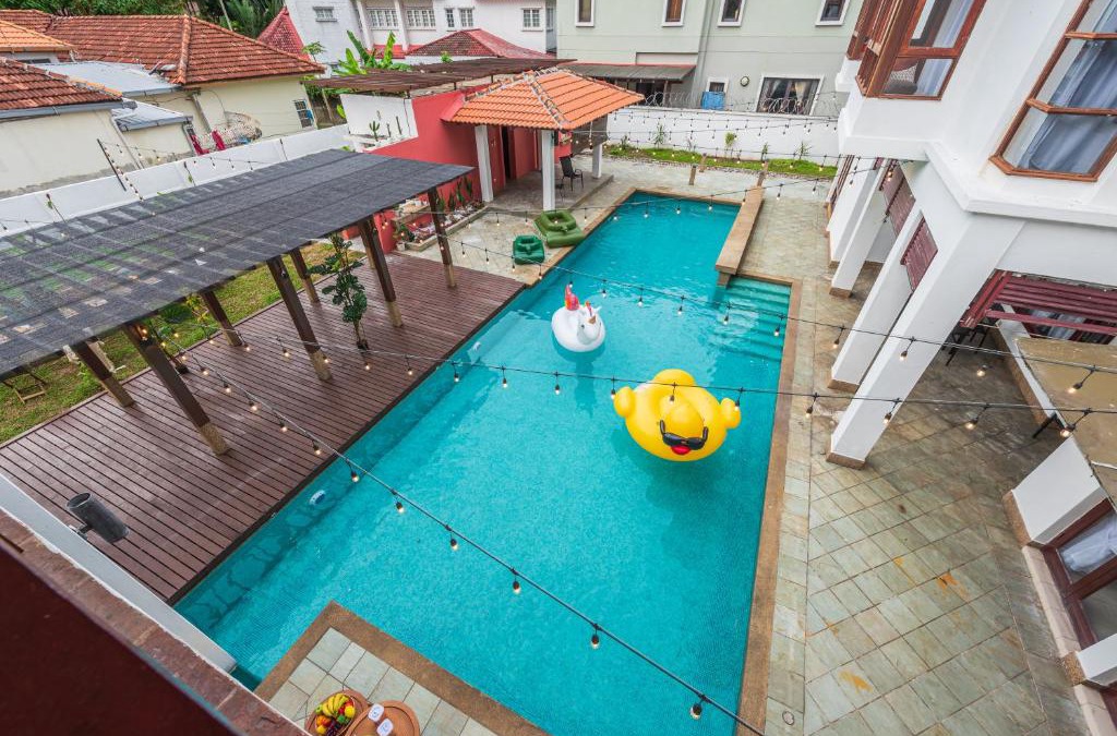 Malaysian Police Training Centre Villa | Tropical Bliss Luxe 5BR 30Pax Private Pool Villa KL by Verano