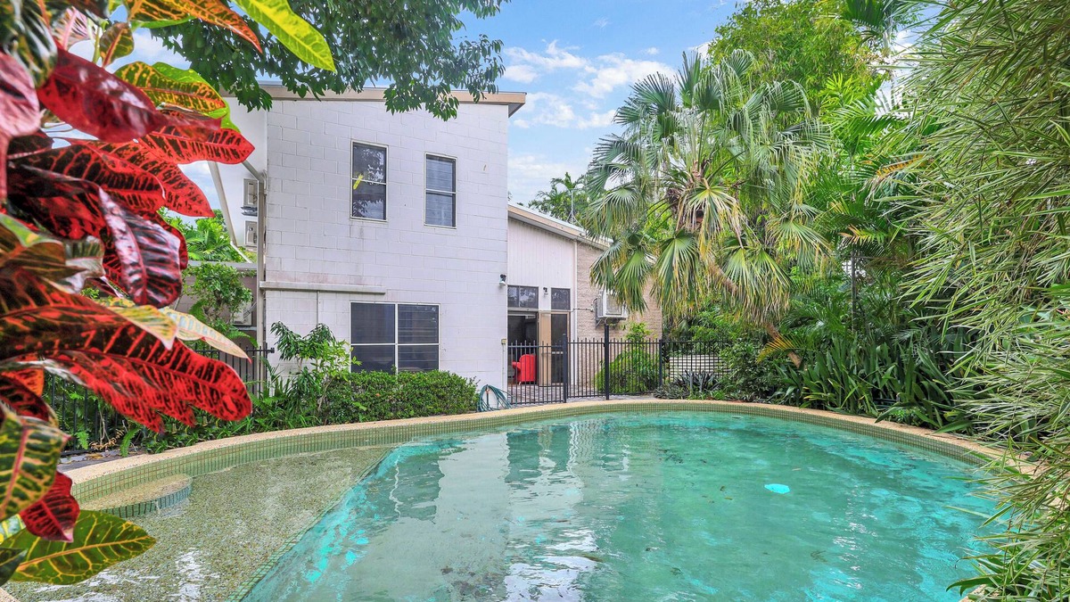 Fannie Bay House | Tropical Crush | 4 Beds, 2 Bath | Pool