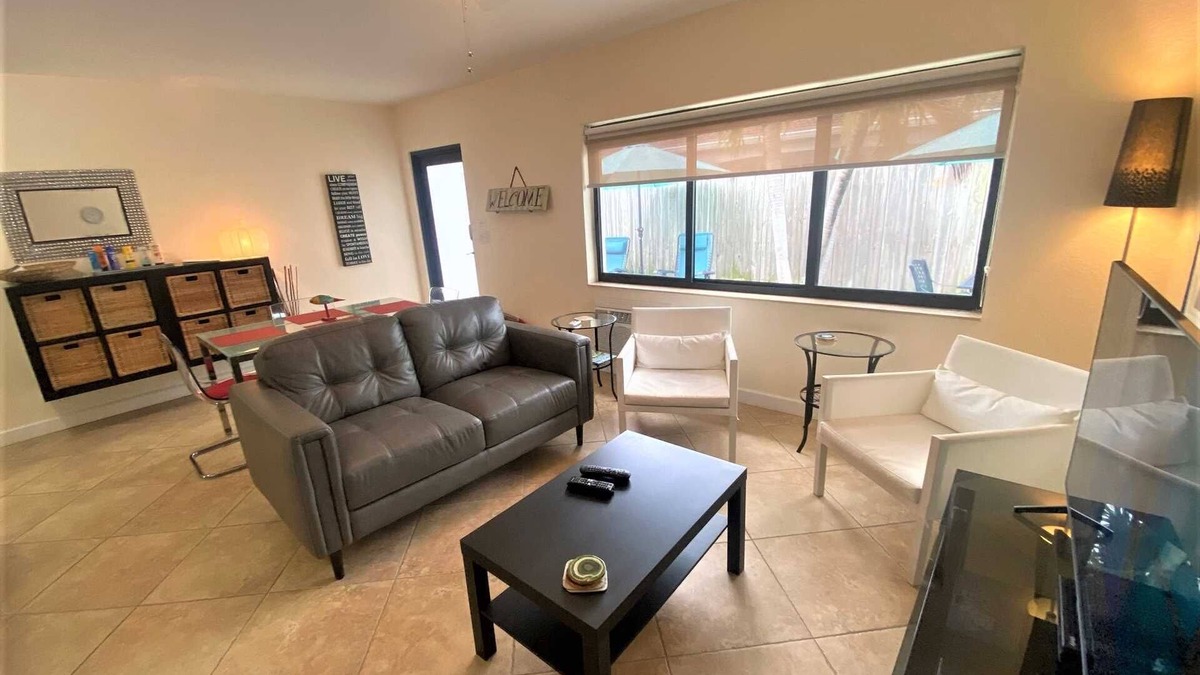 East Fort Lauderdale Villa | Tropical Garden Villa is Just Steps to Sun, Sand and Fun!