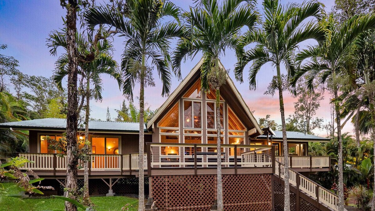Keaau House | Tropical, Hawaiian-style A-frame Home