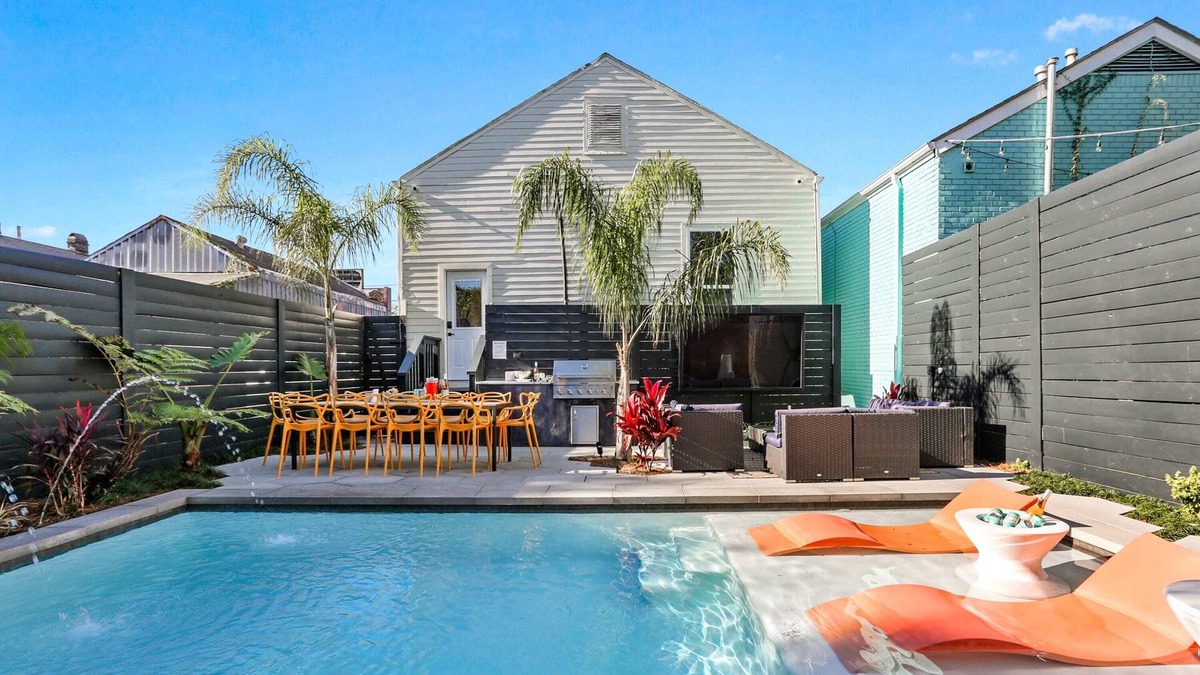 Tulane - Gravier House | Tropical Oasis Near FQ | Heated Pool | Local Art
