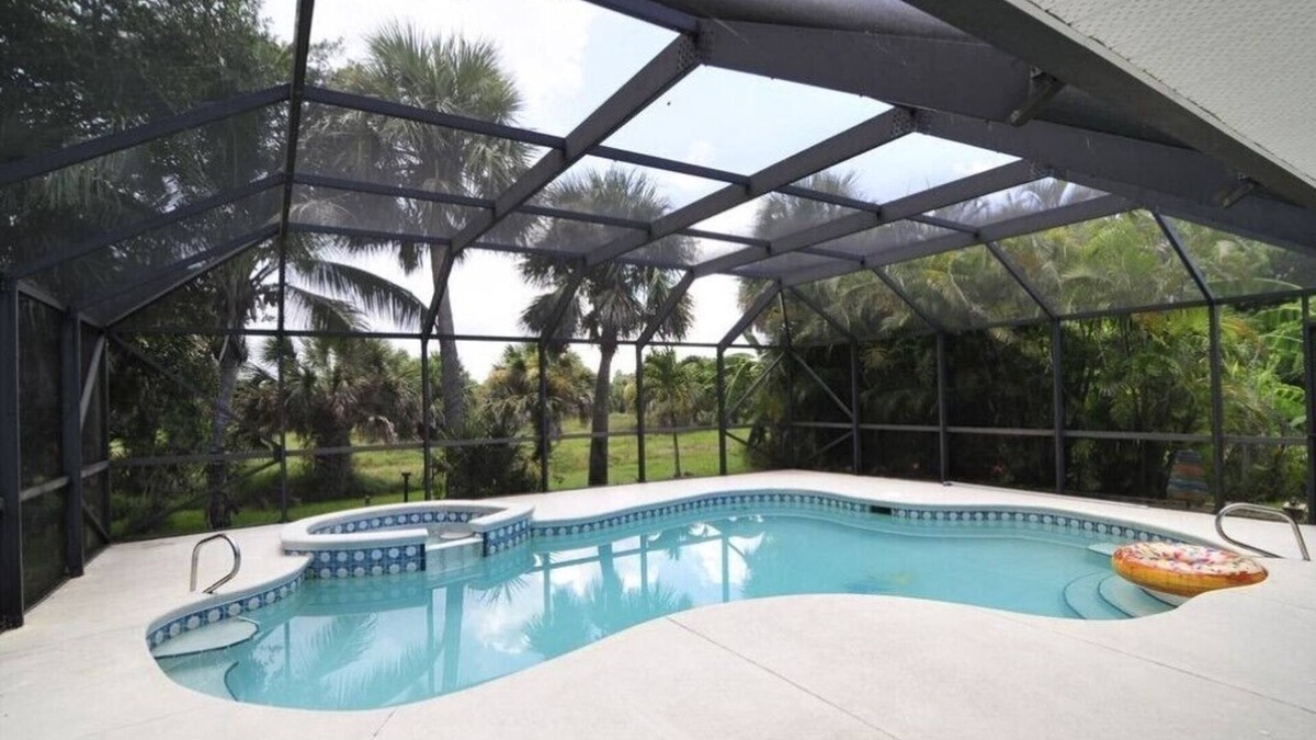 Floridana Beach House | Tropical Oasis - Long Term 90 Day Rental
