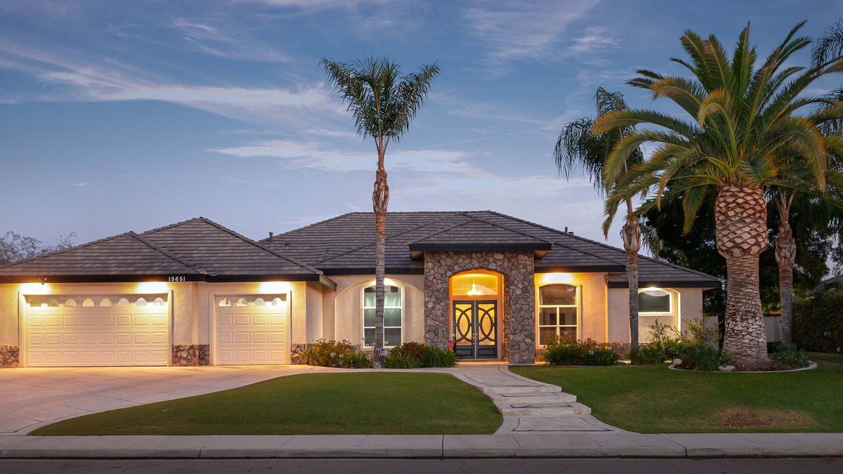 Rosedale House | Tropical Paradise - Pool & Hot tub with office